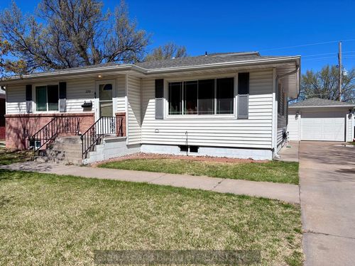 220 20th St, Grand Island, NE, 68801 | Card Image