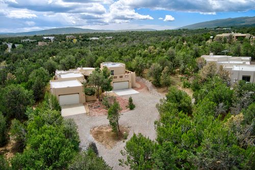 11 Canyon Ridge Dr, Sandia Park, NM, 87047-8509 | Card Image