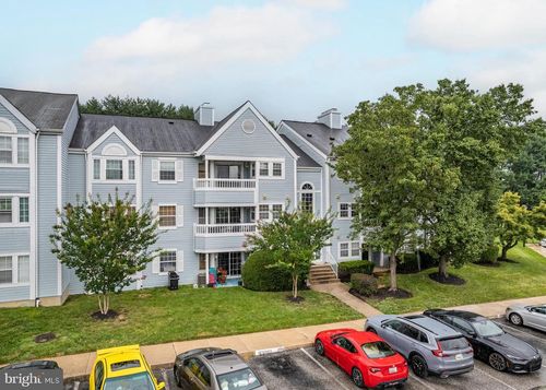 apt-i-8337 Montgomery Run Rd, ELLICOTT CITY, MD, 21043-7442 | Card Image
