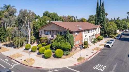 14205 Burbank Boulevard, Sherman Oaks, CA, 91401 | Card Image