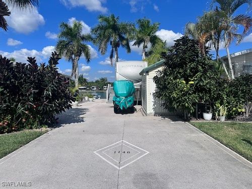 1146 Silver Lakes Blvd, NAPLES, FL, 34114-9340 | Card Image