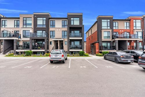16-185 Veterans Dr, Brampton, ON, L7A5L2 | Card Image