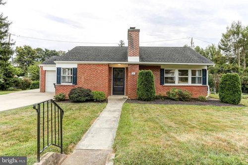 32 Highland Dr, CAMP HILL, PA, 17011-7513 | Card Image