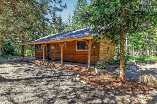 918 Flynn Ln, Mccall, ID, 83638-5419 | Card Image