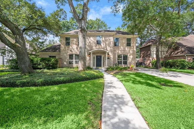 This home offers all the updates you’re looking for—without the hefty price tag—giving you the perfect opportunity to make it your own! | Image 41
