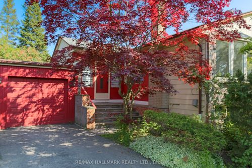 80 Berkinshaw Cres, North York, ON, M3B2T2 | Card Image