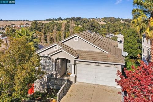 888 Ridgedale Ct, El Sobrante, CA, 94803-2843 | Card Image