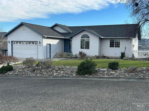 435 Teresa Ct, Clarkston, WA, 99403-2712 | Card Image