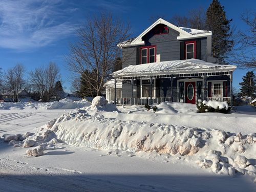 217 S Mansfield St, Ironwood, MI, 49938-2231 | Card Image