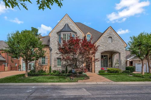 1005 Greenwich Park, Nashville, TN, 37215-2415 | Card Image