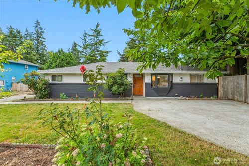 4530 240th St Sw, Mountlake Terrace, WA, 98043-5730 | Card Image