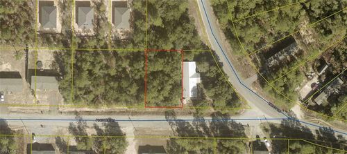 16-3N-20-28060-017-0180 Pinetree Ln, DE FUNIAK SPRINGS, FL, 32433 | Card Image
