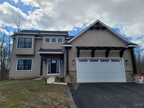 2 Hayes Rd, Baldwinsville, NY, 13027 | Card Image