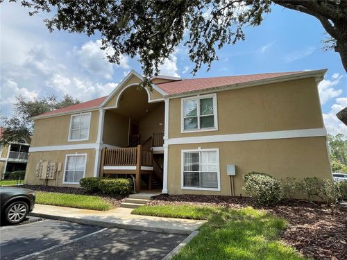 1402-9481 Highland Oak Dr, TAMPA, FL, 33647-2516 | Card Image