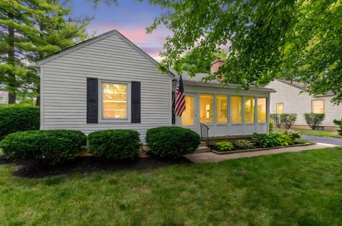2222 Harwitch Rd, Columbus, OH, 43221-2712 | Card Image