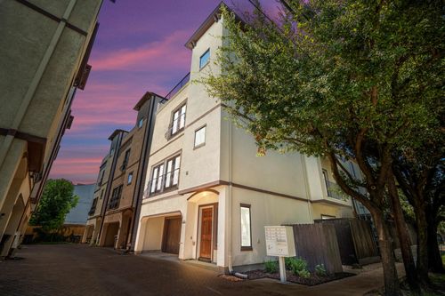 6021 Hamman St, Houston, TX, 77007-2126 | Card Image