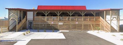 219 Myrtle Ave, Carolina Beach, NC, 28428-6827 | Card Image