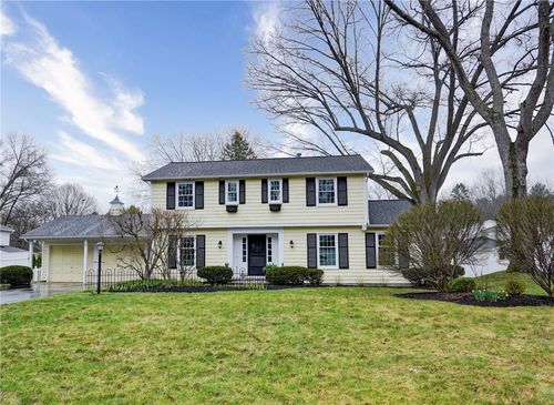 5 Glendower Cir, Pittsford, NY, 14534-1612 | Card Image