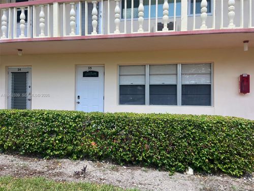 b-35 Camden B, West Palm Beach, FL, 33417-2006 | Card Image