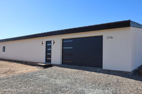 1776 N Smart Rd, Maricopa, AZ, 85139-7027 | Card Image