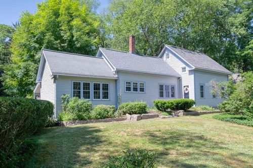 219 Tremont St, Carver, MA, 02330-1646 | Card Image