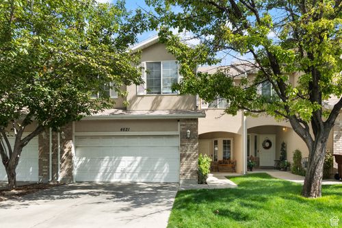 4621 S Valley Haven Ct, West Valley City, UT, 84120-6071 | Card Image