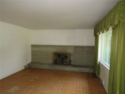 438 Prospect St, House other with 3 bedrooms, 2 bathrooms and 1 parking in Baden PA | Image 2