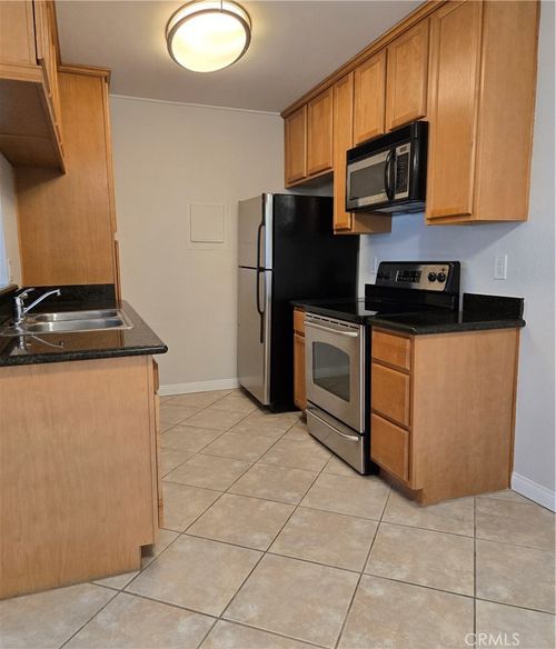 apt-e2-1345 Cabrillo Park Dr, Santa Ana, CA, 92701-7003 | Card Image