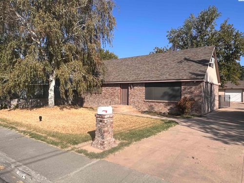 1203 S Garfield St, Kennewick, WA, 99337-4762 | Card Image