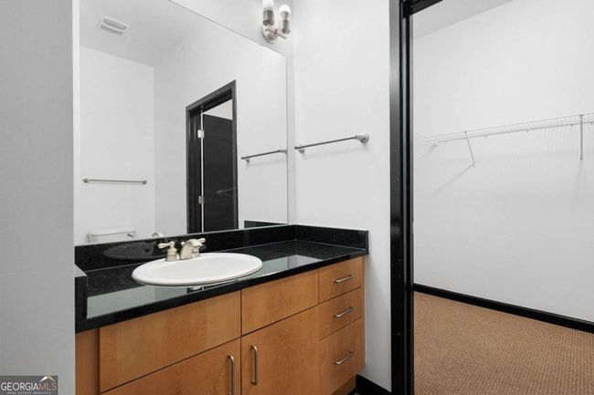 UNIT-4608 - 5300 Peachtree Rd, Condo with 2 bedrooms, 2 bathrooms and 2 parking in Chamblee GA | Image 21
