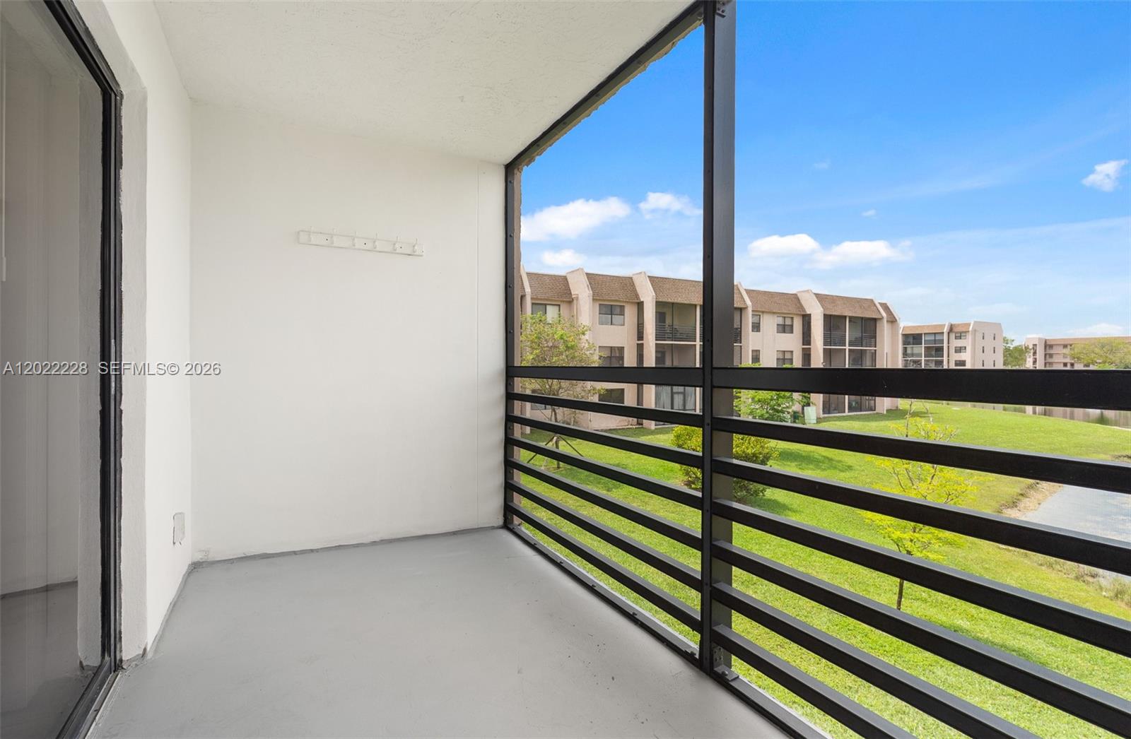 Residential in Sunrise 3