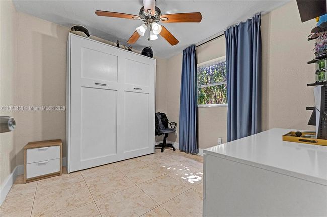10371 Sw 146 Th St, House other with 5 bedrooms, 3 bathrooms and null parking in Miami FL | Image 18
