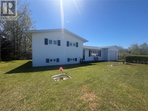 136 - 138 Greenwood St W, Creston, NL, A0E1K0 | Card Image