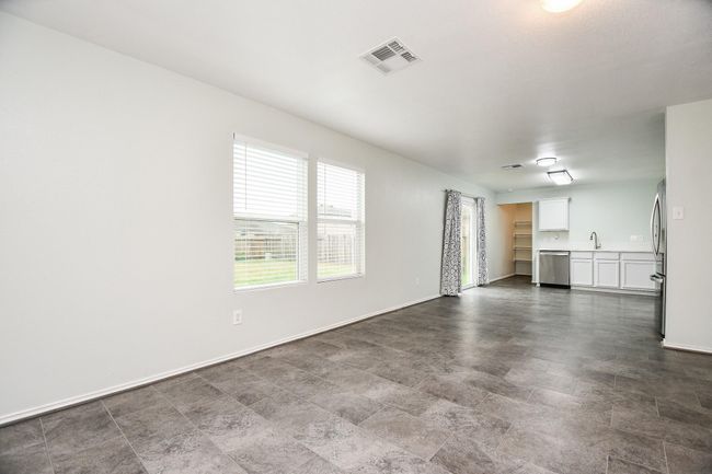 5110 Oakbriar Ln, House other with 3 bedrooms, 3 bathrooms and 2 parking in Rosenberg TX | Image 9