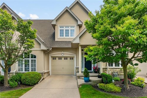 13-8142 Costabile Dr, Niagara Falls, ON, L2H3M3 | Card Image