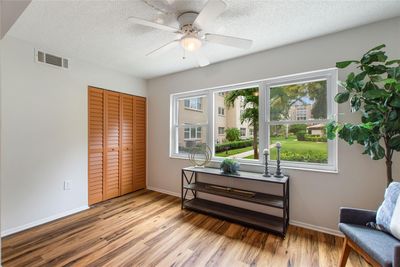 104 - 1241 S Martin Luther King Jr Avenue, Condo with 2 bedrooms, 2 bathrooms and null parking in Clearwater FL | Image 2