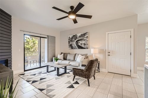 2051-8250 N Grand Canyon Dr, Las Vegas, NV, 89166-3725 | Card Image