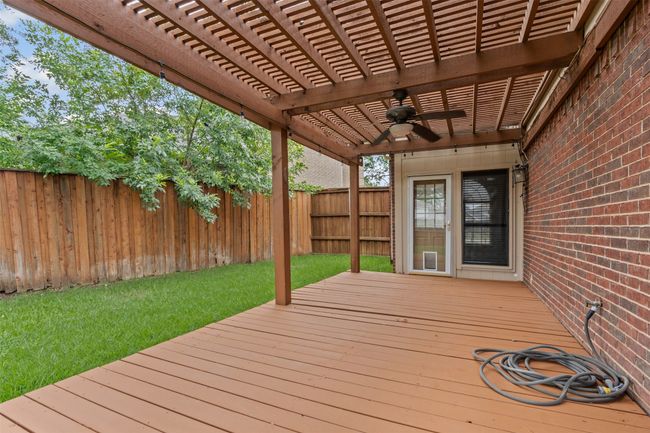 1404 Ranchview Ct, House other with 3 bedrooms, 3 bathrooms and null parking in Carrollton TX | Image 27