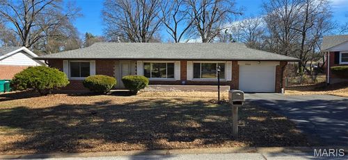 9604 Cherryfield Dr, Saint Louis, MO, 63136-5210 | Card Image