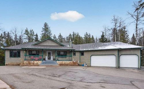 39 Highlands Terr, Bragg Creek, AB, T0L0K0 | Card Image