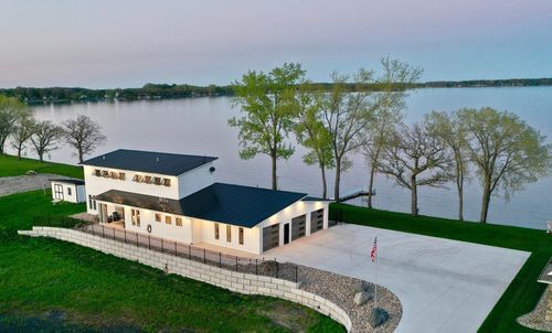 6235 County Road 4 Ne, Kandiyohi, MN, 56251-9826 | Card Image