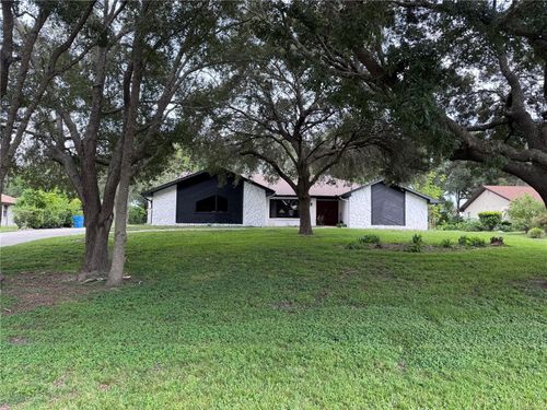 5312 Suwannee Rd, WEEKI WACHEE, FL, 34607-2358 | Card Image