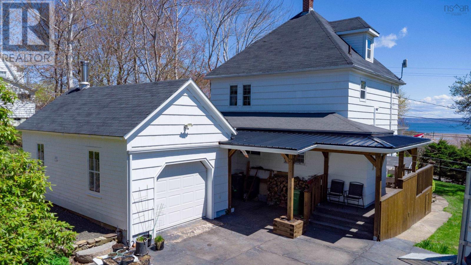 Residential in Mount Pleasant 2