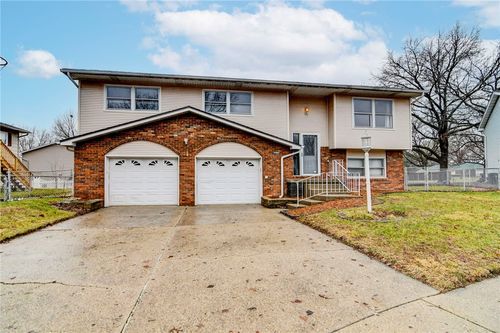 4633 N Butler Drive, Decatur, IL, 62526 | Card Image
