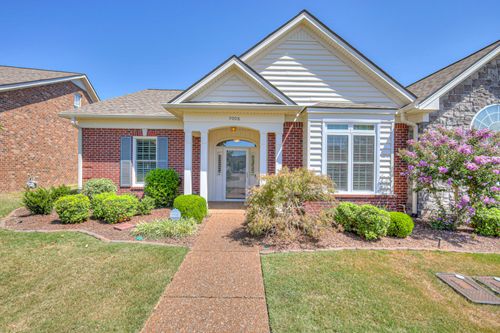 9008 Sunrise Cir, Franklin, TN, 37067-8309 | Card Image