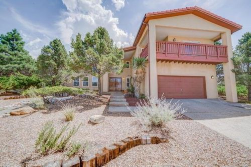 1700 Camino De La Sierra Ne, Albuquerque, NM, 87112-4939 | Card Image