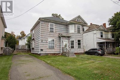 12 Clarence St, House other with 4 bedrooms, 2 bathrooms and null parking in Amherst NS | Image 1