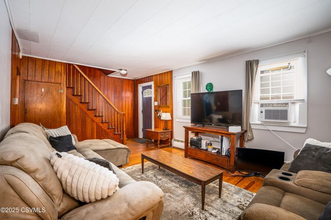 Living Room | Image 4