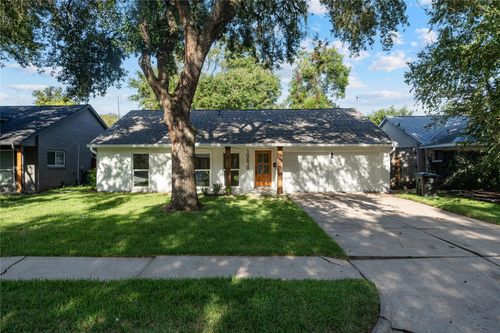 10610 Dunlap St, Houston, TX, 77096-4727 | Card Image