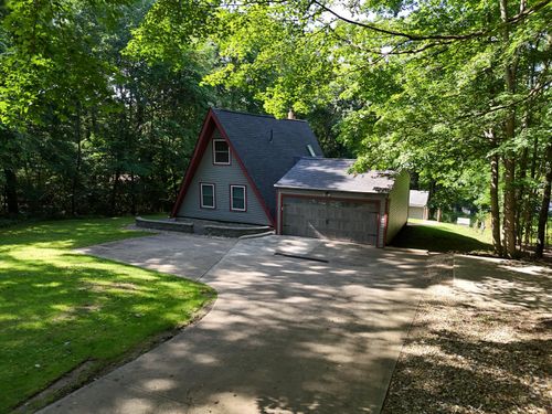 1252 Apple Valley Dr, Howard, OH, 43028-9305 | Card Image